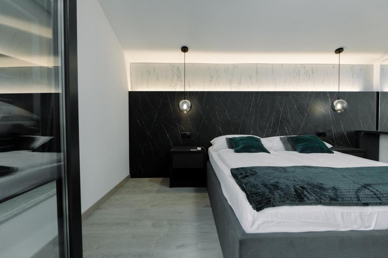 Boutique Suites Joyce Medulin With Free Parking Eksteriør billede